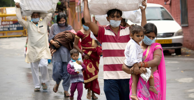 回家是死胡同吗?新冠病毒引发的移民和印度农村地区的当地劳动力市场机会